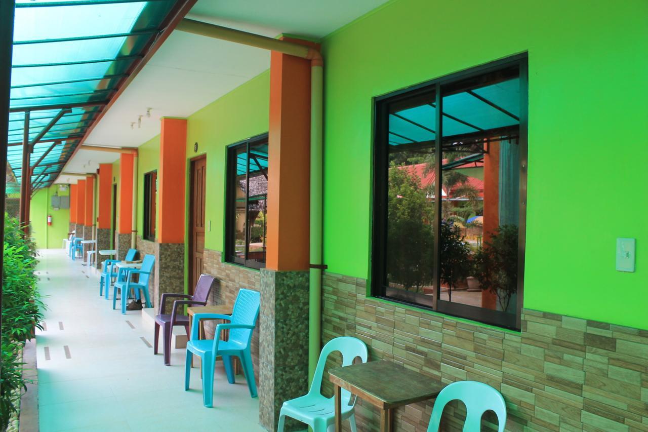 Green Park Tourist Inn Puerto Princesa Екстер'єр фото