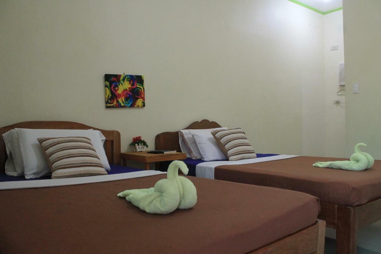 Green Park Tourist Inn Puerto Princesa Екстер'єр фото