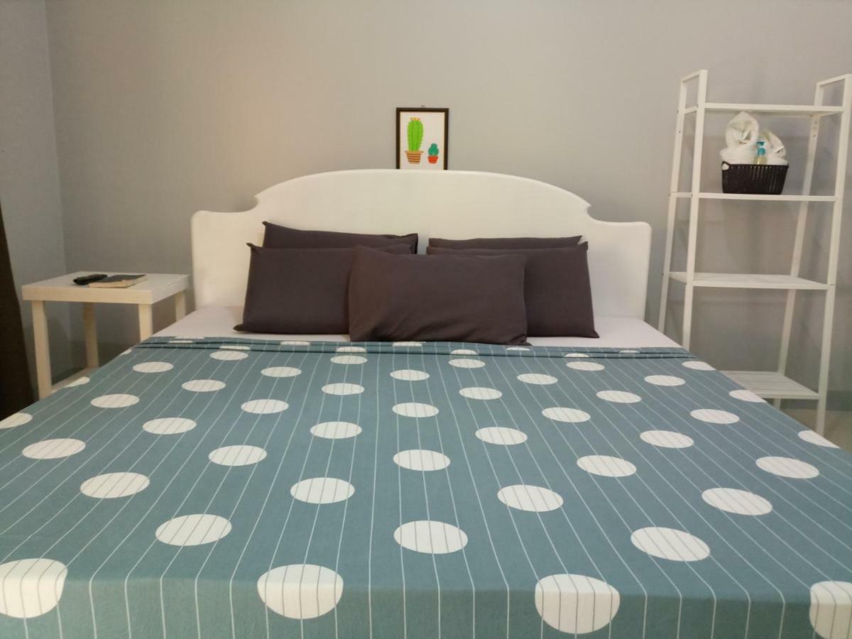 Green Park Tourist Inn Puerto Princesa Екстер'єр фото