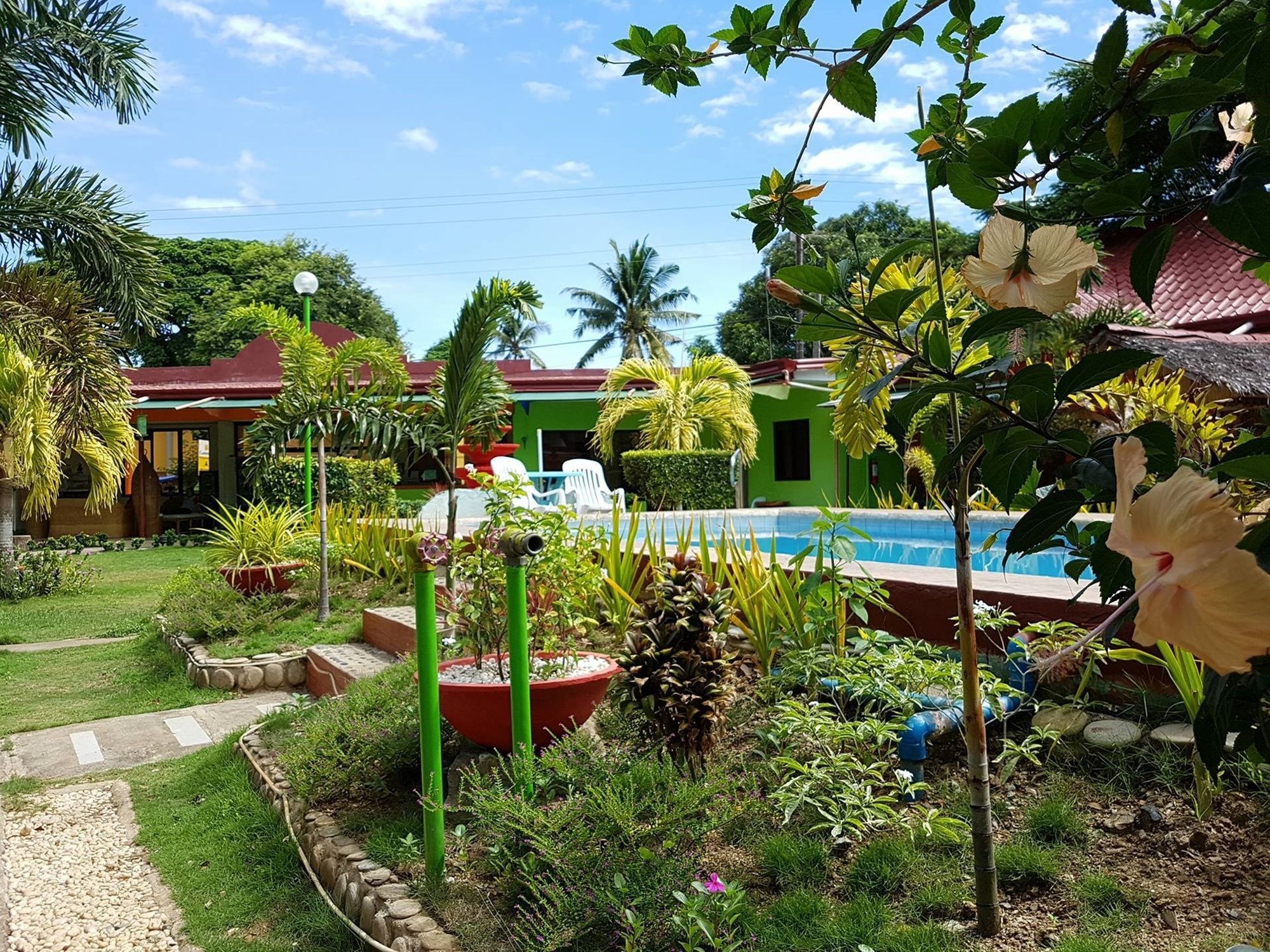 Green Park Tourist Inn Puerto Princesa Екстер'єр фото