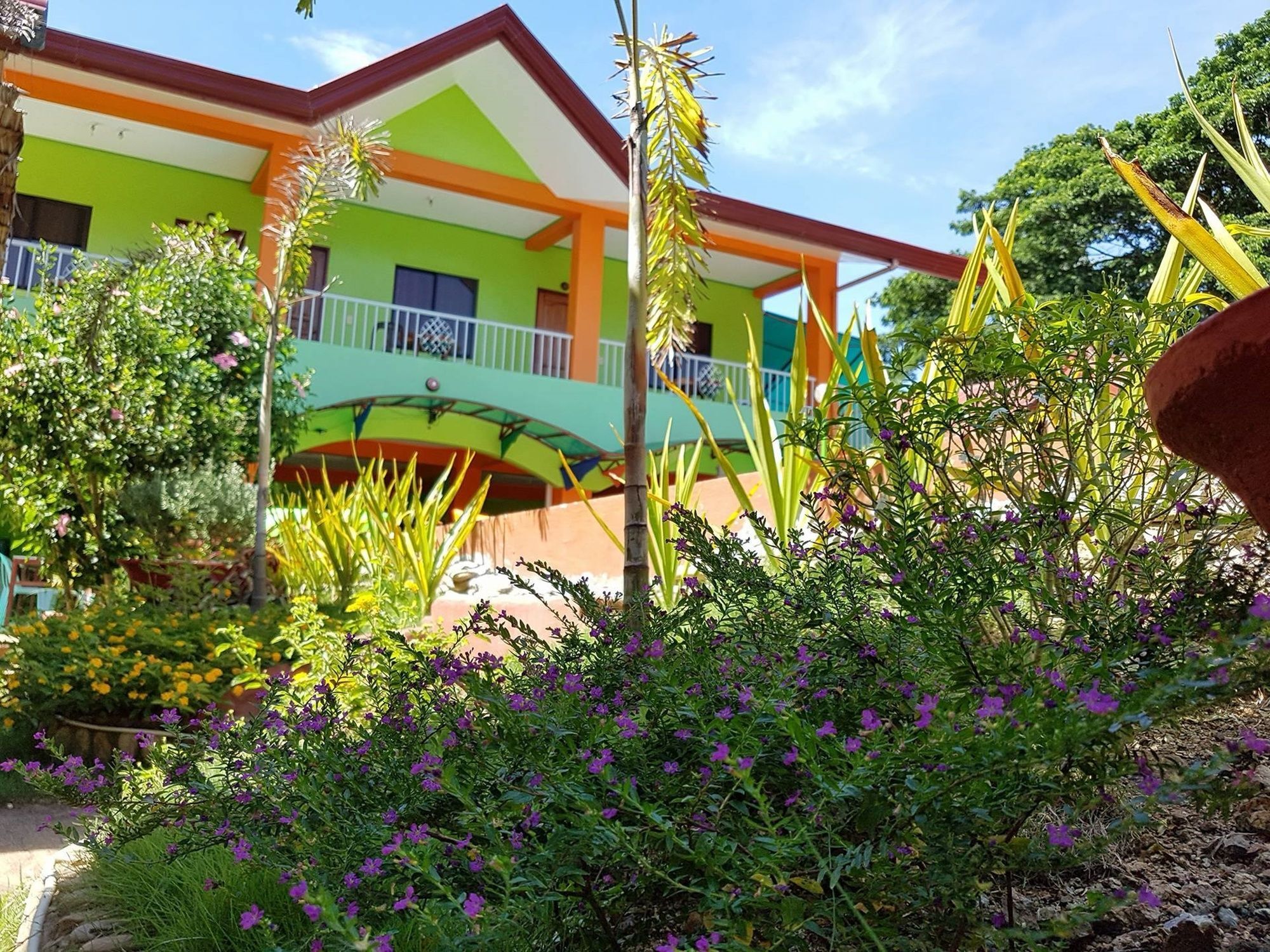 Green Park Tourist Inn Puerto Princesa Екстер'єр фото